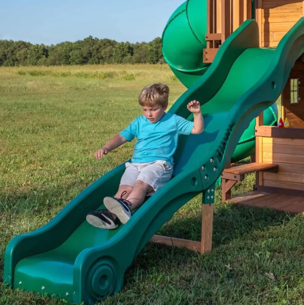 Aire de jeux en bois avec toboggan droit et tubulaire Cedar Cove Backyard
