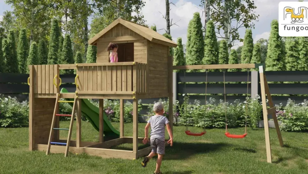 Aire de jeux en bois Galaxy L avec toboggan et maison de chez Fungoo