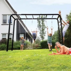 Aire de jeux et sport en métal Taille L - 1 échelle - Playbase BERG