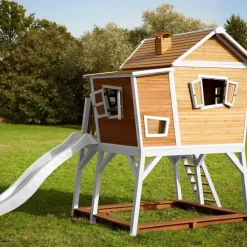 Cabane Max de Axi en bois brun/blanc et toboggan