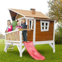Emma cabane asymétrique en bois sur pilotis avec toboggan 118 cm vert citron Axi