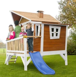 Emma cabane asymétrique en bois sur pilotis avec toboggan 118 cm vert citron Axi