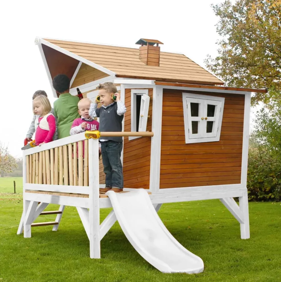 Emma cabane asymétrique en bois sur pilotis avec toboggan 118 cm vert citron Axi