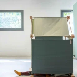 Jeu de construction géant en bois et tissu bio vert fabriqué en Espagne Kernel Trigonos