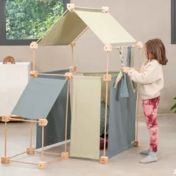 Jeu de construction géant en bois et tissu vert bio fabriqué en Espagne Family Trigonos