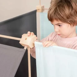 Jeu de construction géant en bois et tissu bleu bio fabriqué en Espagne Family Trigonos