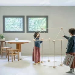 Jeu de construction géant en bois et tissu bleu bio fabriqué en Espagne Kernel Trigonos