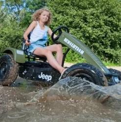 Kart Jeep Revolution BFR-3 à pédales - BERG
