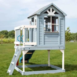 Maisonnette bleue sur pilotis avec toboggan Beacon Heights Backyard Discovery