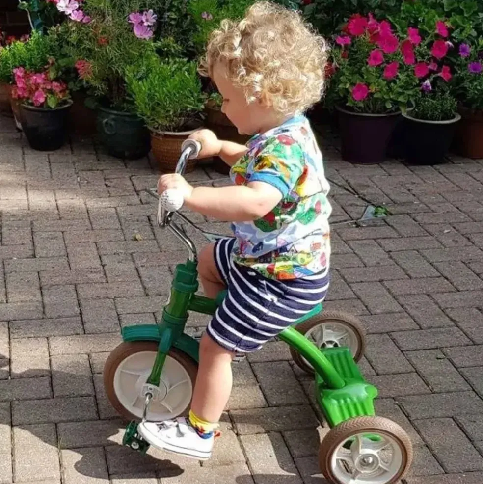 Tricycle vert en métal Italtrike