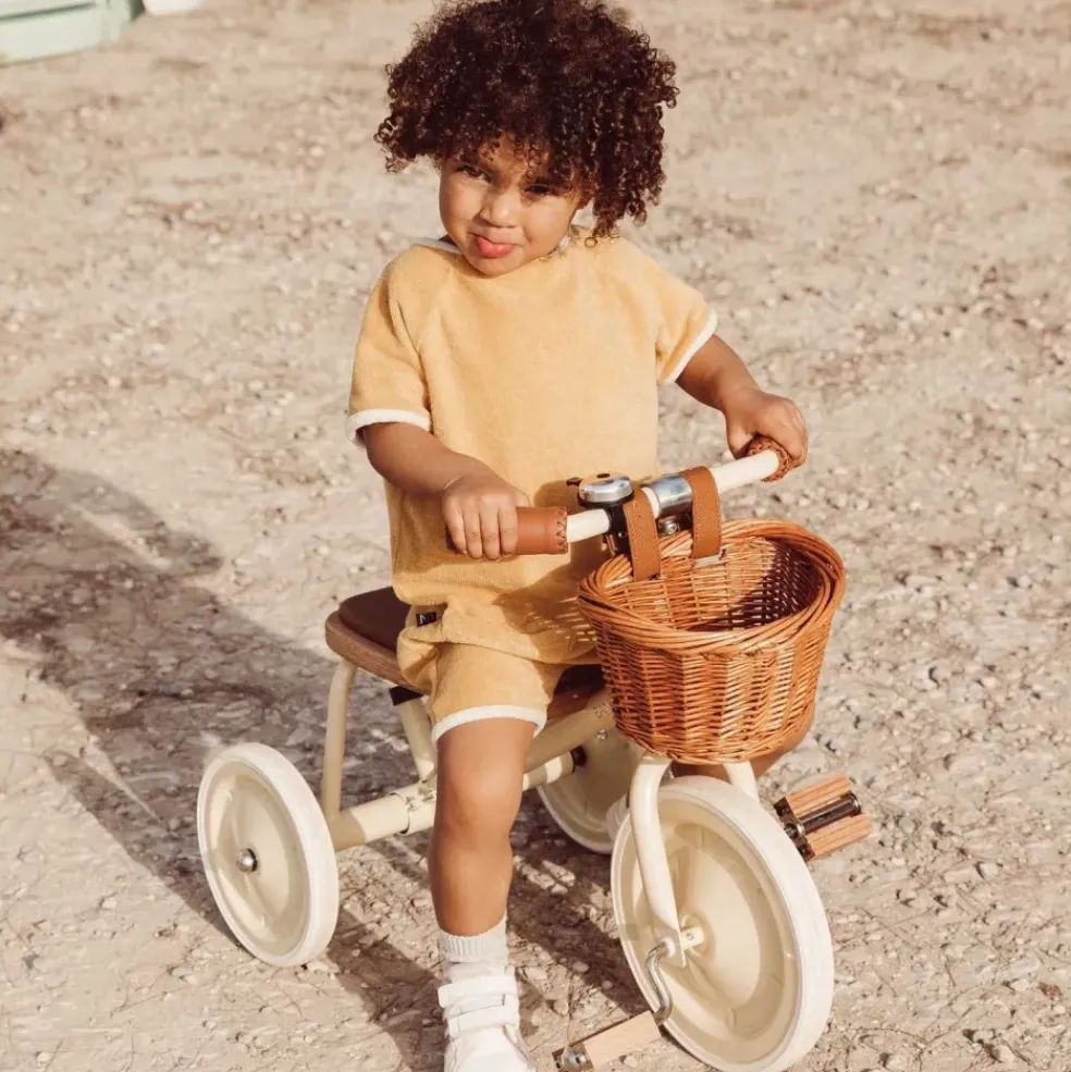 Tricycle vintage en métal crème Banwood
